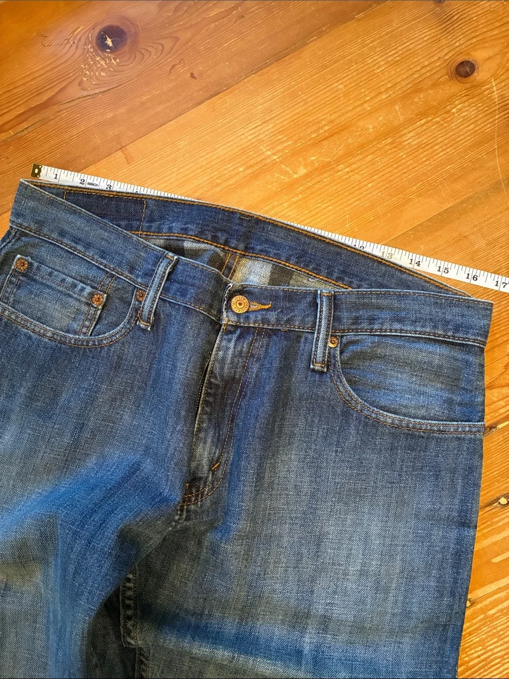 Levis rare 514